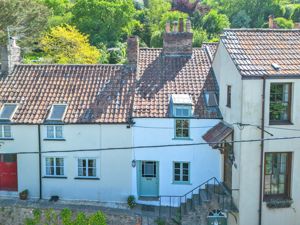 Photo 6- click for photo gallery